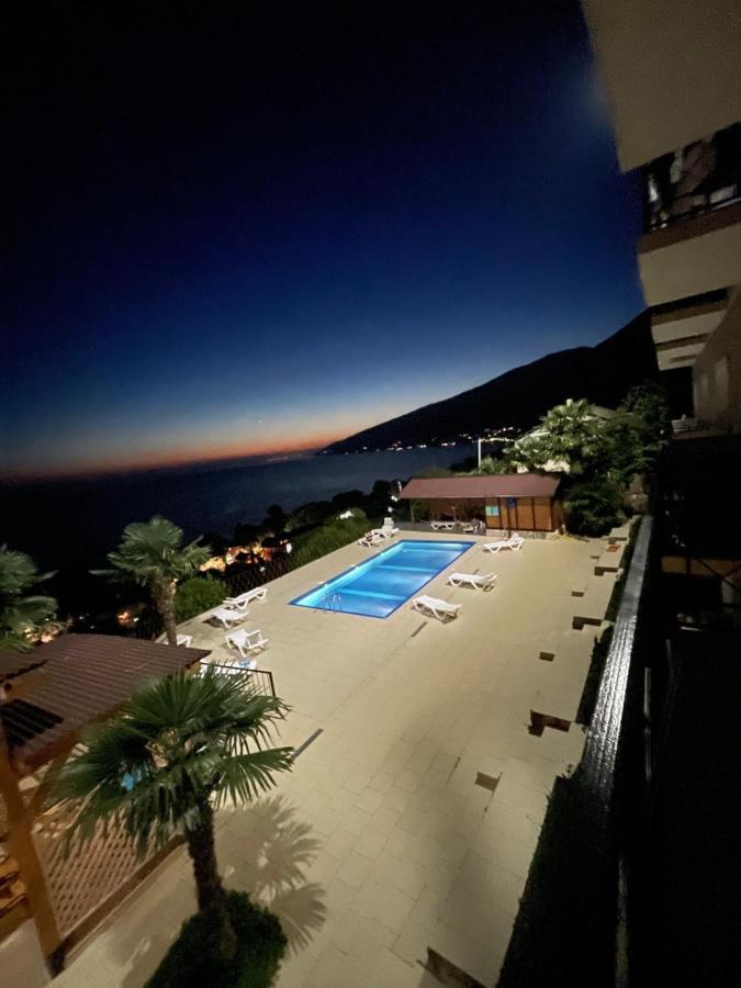 Astan Hotel Gagra Exteriér fotografie
